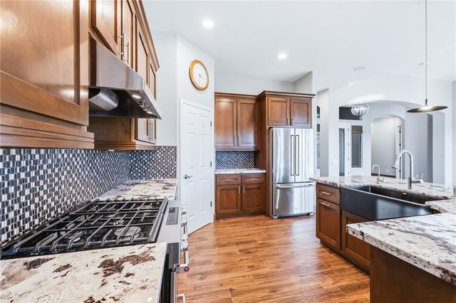 2836 Fort Silver Drive, Bullhead City, AZ 86429