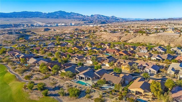 2836 Fort Silver Drive, Bullhead City, AZ 86429