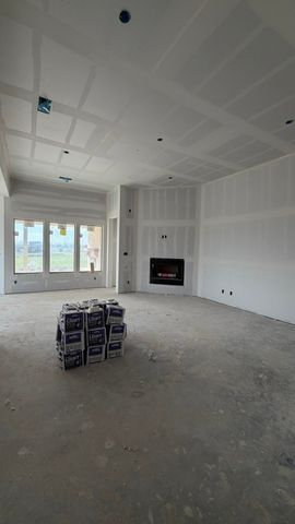 1000 Webb Court, Van Alstyne, TX 75495