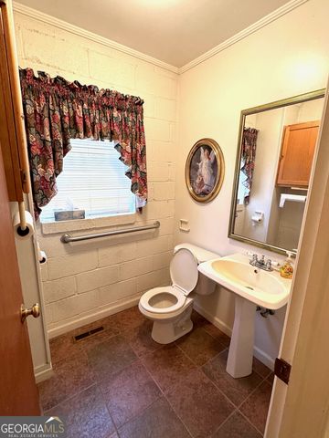 155 Carrollton Street, Waco, GA 30182