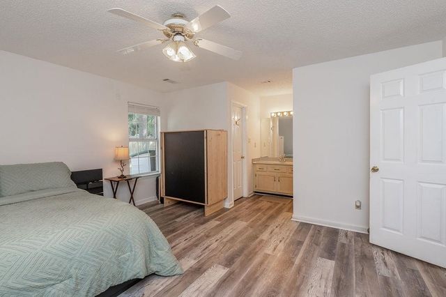 6600 SUNGATE CIR, Bartlett, TN 38135