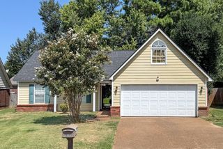 6600 SUNGATE CIR, Bartlett, TN 38135