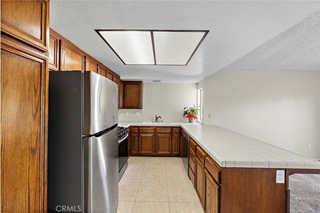 5050 Canyon Crest 7, Riverside, CA 92507