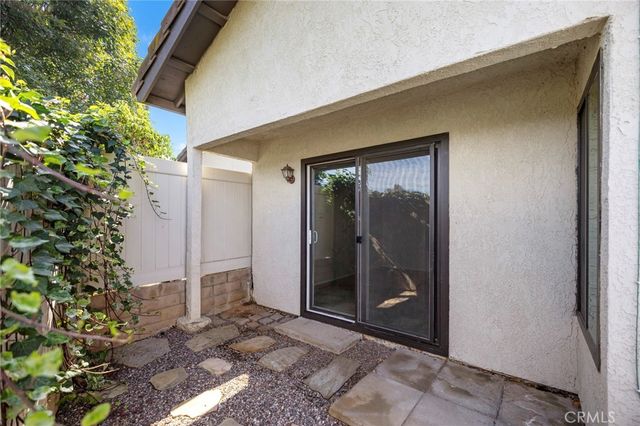 5050 Canyon Crest 7, Riverside, CA 92507