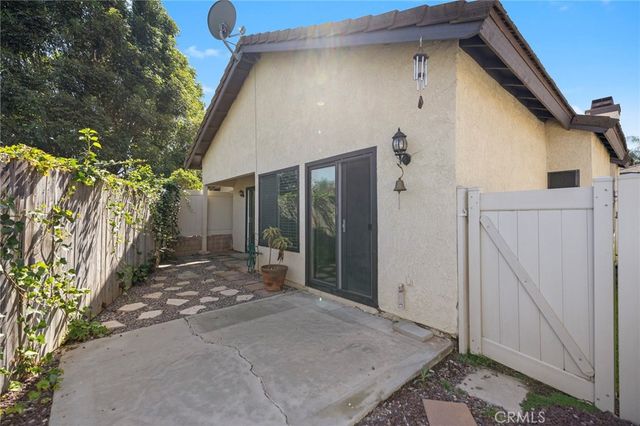 5050 Canyon Crest 7, Riverside, CA 92507