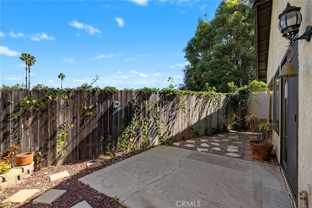 5050 Canyon Crest 7, Riverside, CA 92507