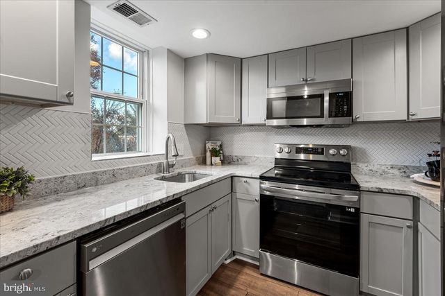 2950 S COLUMBUS ST #C1, Arlington, VA 22206