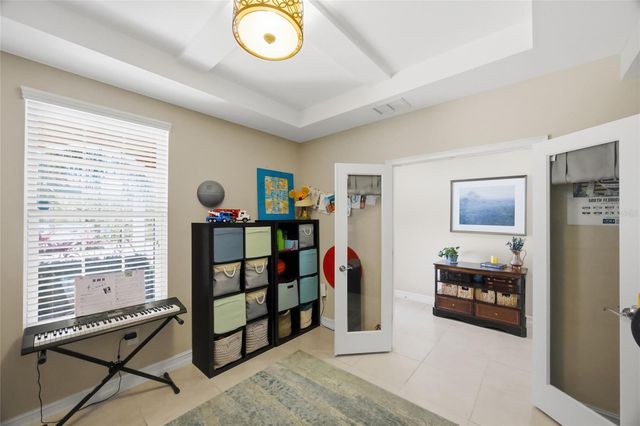 3608 SHADOW ARBOR WAY, Lutz, FL 33548