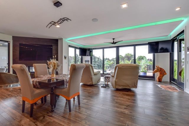 5803 Bellewood Drive, Waunakee, WI 53597