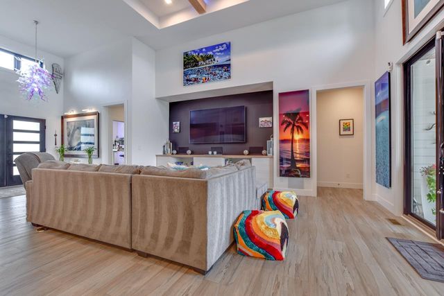 5803 Bellewood Drive, Waunakee, WI 53597