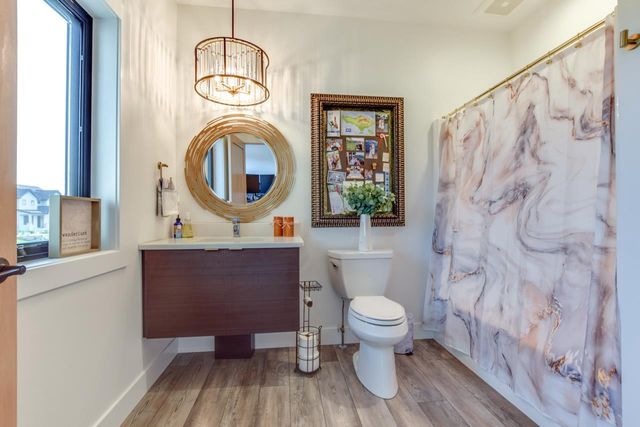 5803 Bellewood Drive, Waunakee, WI 53597