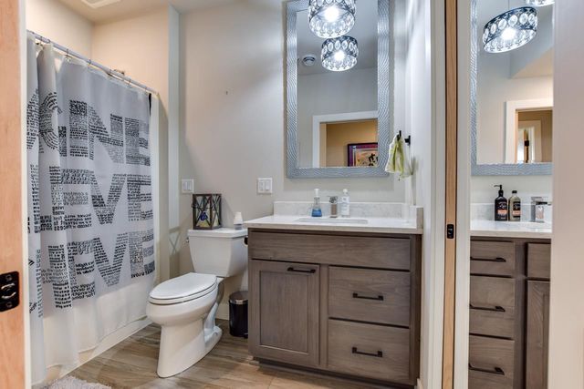 5803 Bellewood Drive, Waunakee, WI 53597