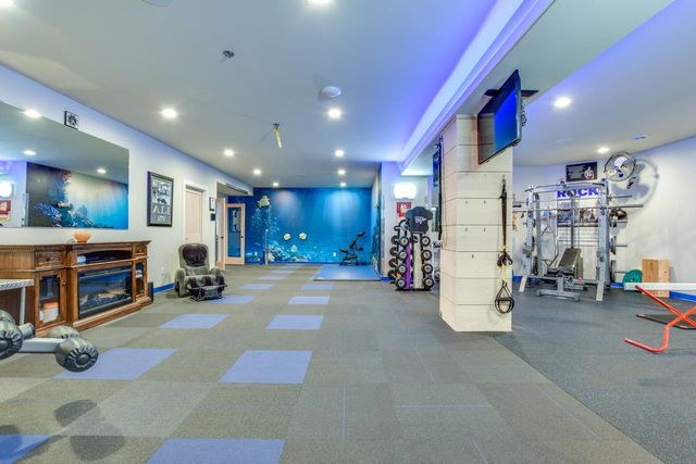 5803 Bellewood Drive, Waunakee, WI 53597