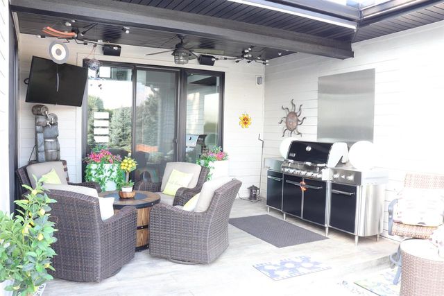 5803 Bellewood Drive, Waunakee, WI 53597