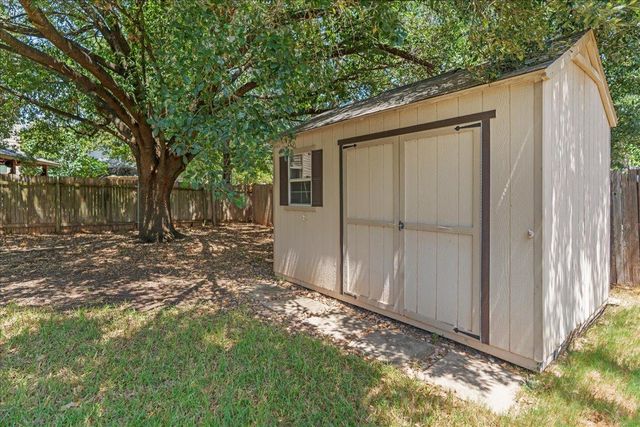 5108 N Hearsey DR, Austin, TX 78744