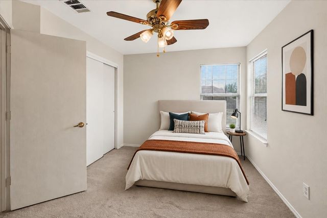 5108 N Hearsey DR, Austin, TX 78744