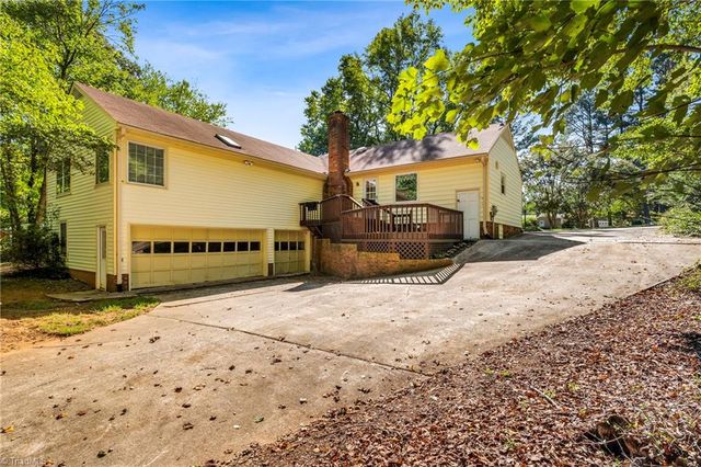 5214 Millstone Road, Oak Ridge, NC 27310