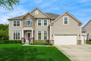5560 Blue Star Drive, Grove City, OH 43123