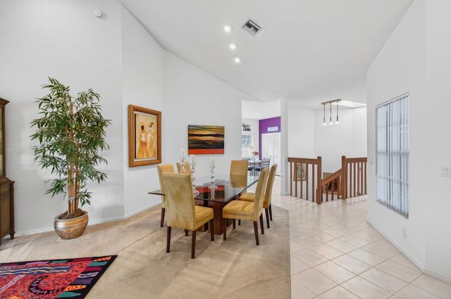 11618 Briarwood Circle 4, Boynton Beach, FL 33437
