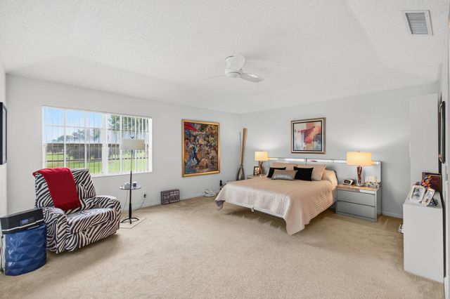 11618 Briarwood Circle 4, Boynton Beach, FL 33437