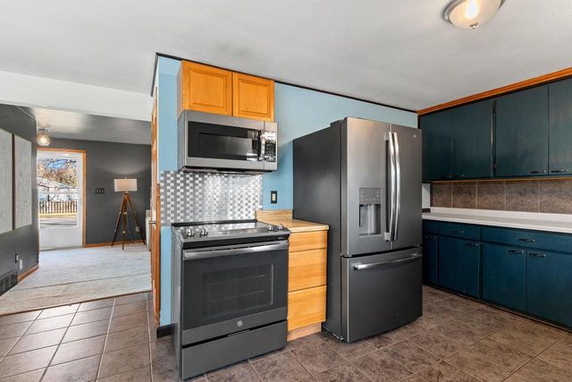 724 MELISSA STREET, Menasha, WI 54952