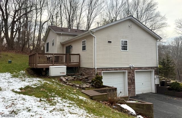 17 River View Drive, Hardwick Twp., NJ 07825