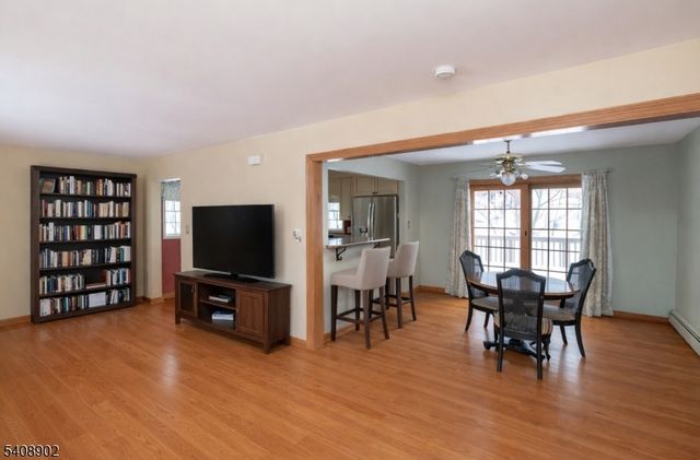 17 River View Drive, Hardwick Twp., NJ 07825