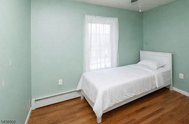 17 River View Drive, Hardwick Twp., NJ 07825