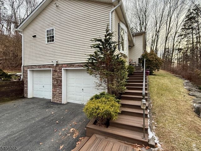 17 River View Drive, Hardwick Twp., NJ 07825