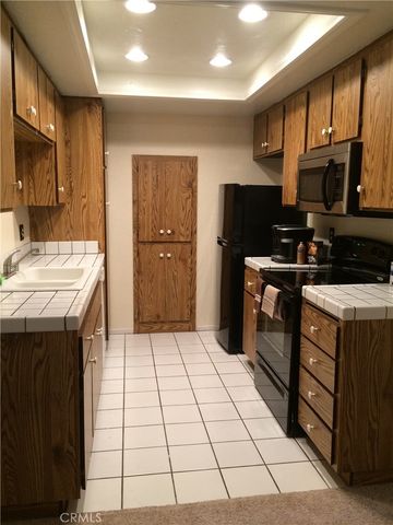 20702 El Toro Road, Lake Forest, CA 92630