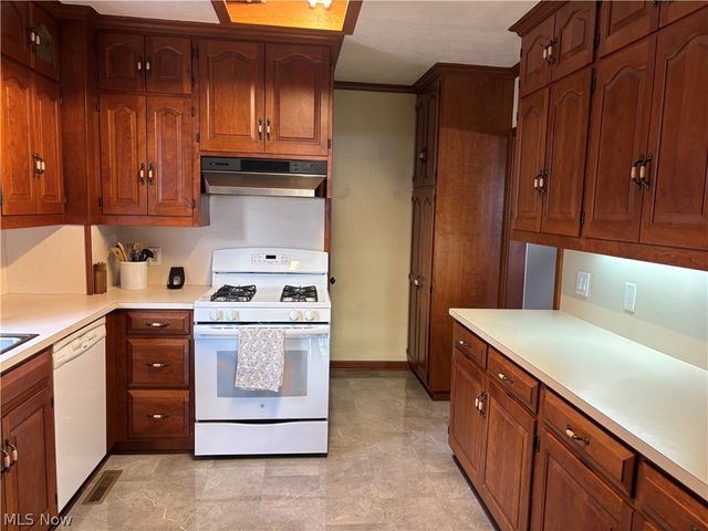 120 Prospect Street, Dover, OH 44622