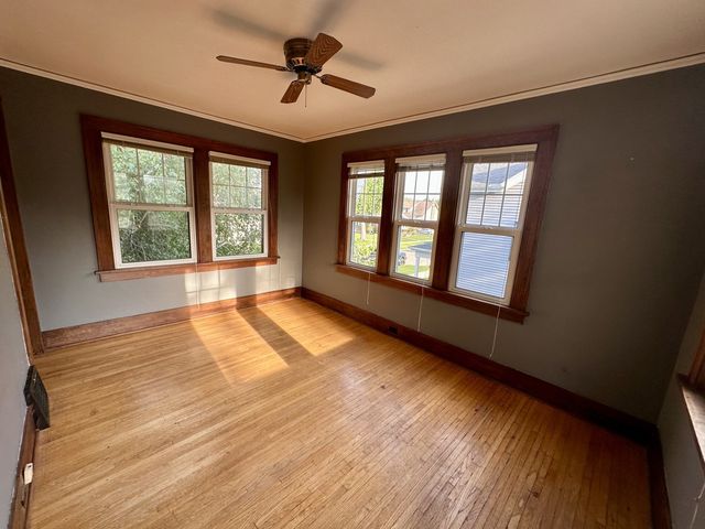 407 4th Avenue, Ottawa, IL 61350