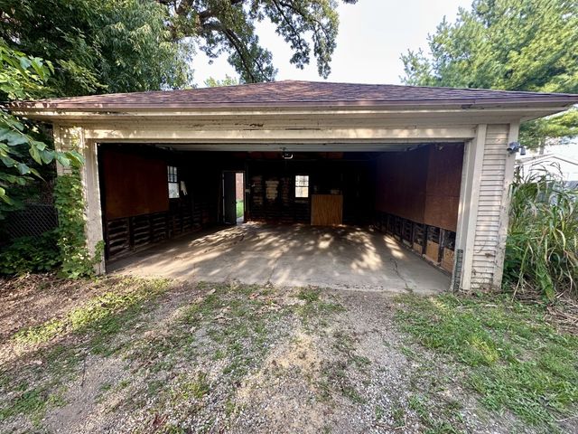 407 4th Avenue, Ottawa, IL 61350