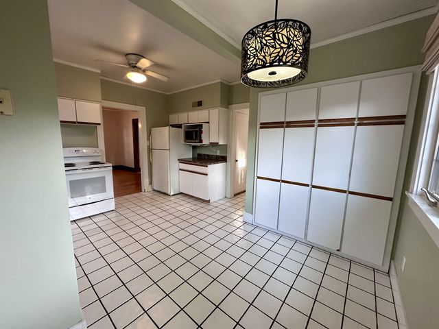 407 4th Avenue, Ottawa, IL 61350