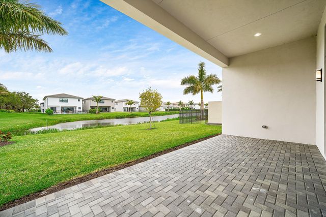 8252 Crystal Downs Avenue, Boca Raton, FL 33434
