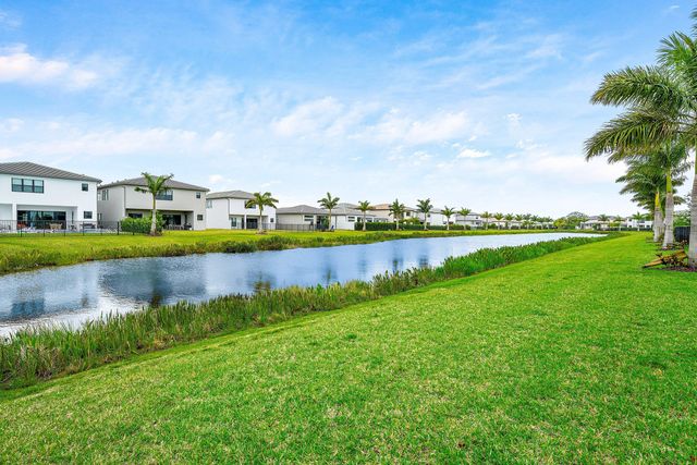 8252 Crystal Downs Avenue, Boca Raton, FL 33434