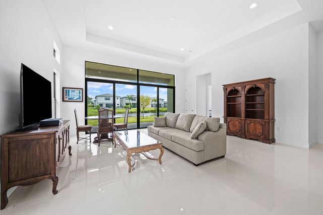 8252 Crystal Downs Avenue, Boca Raton, FL 33434