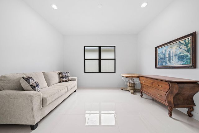 8252 Crystal Downs Avenue, Boca Raton, FL 33434