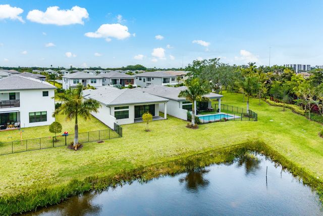 8252 Crystal Downs Avenue, Boca Raton, FL 33434