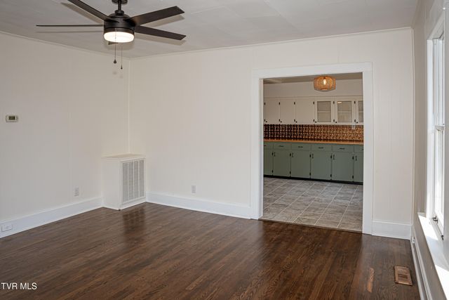 475 Doc Hawkins Road, Greeneville, TN 37745