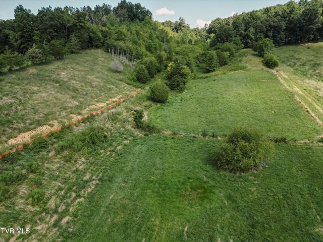 475 Doc Hawkins Road, Greeneville, TN 37745