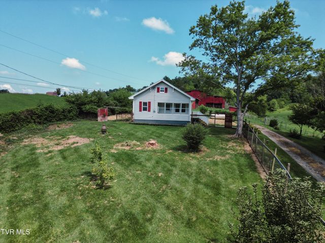 475 Doc Hawkins Road, Greeneville, TN 37745