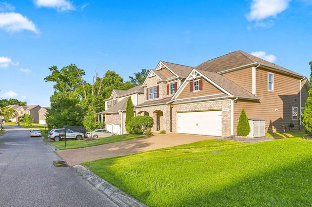 3022 Alan Dr, Spring Hill, TN 37174