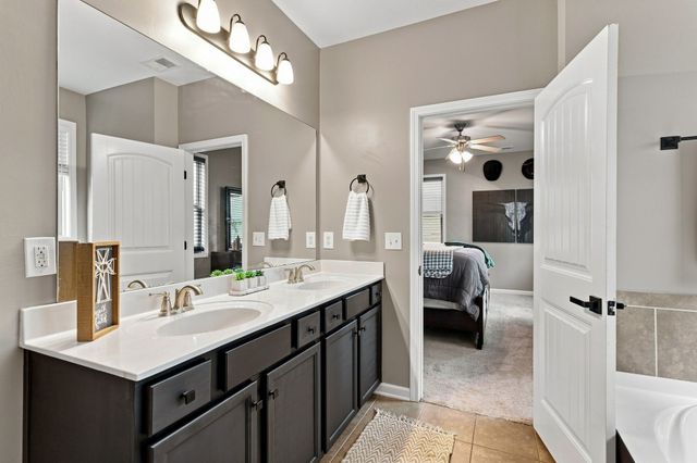 3022 Alan Dr, Spring Hill, TN 37174