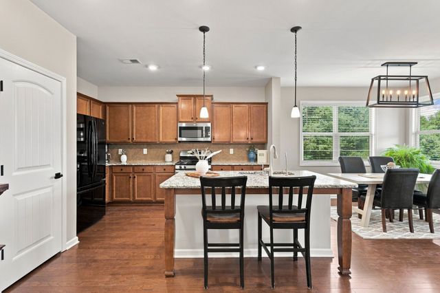 3022 Alan Dr, Spring Hill, TN 37174