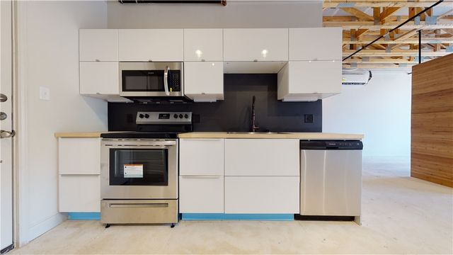 305 West 27th Street 223, Bryan, TX 77803