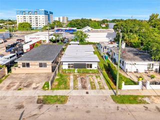 6920 NW 6th Ct 2, Miami, FL 33150