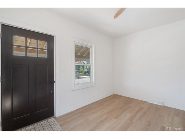 4636 Leaf Ct, Denver, CO 80216