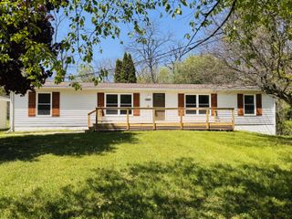 2432 Bond Street, Niles Twp, MI 49120