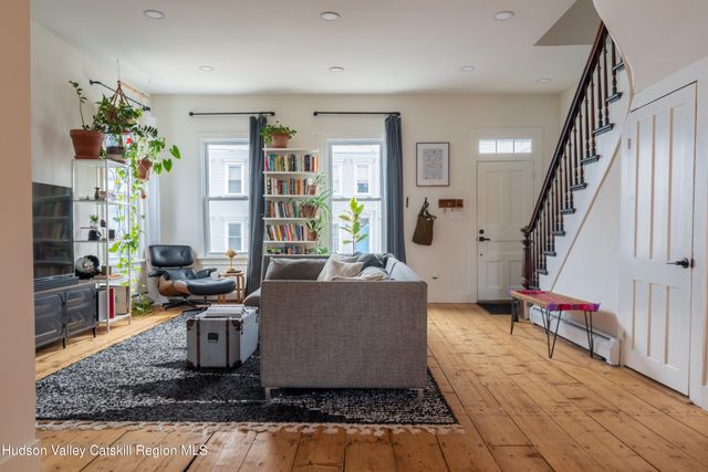 517 State Street, Hudson, NY 12534